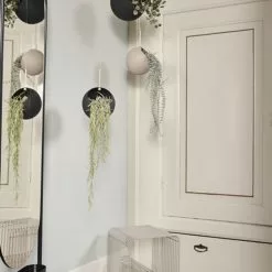 AYTM Globe Hangning Flowerpot -Hallway Salg aytm krukke globe hangning flowerpot taupe large 5546062 scaled