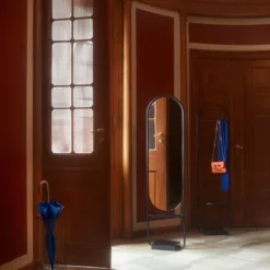 AYTM CURVA Umbrella Stand 11 AYTM CURVA Umbrella Stand -Hallway Salg aytm skammel curva stool and shelf black 9862216 scaled