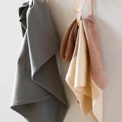 By Wirth Double Loop -Hallway Salg by wirth holder wirth double loop roeget eg laeder 7872133 scaled