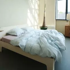 Crisp Sheets Purity Bedding -Hallway Salg crisp sheets sengesaet purity sengetoej sky blue 2035998