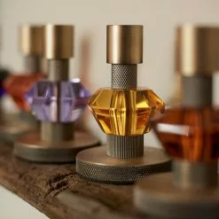 Eden Outcast Candy Candle -Hallway Salg eden outcast lysestage eden outcast candy candle rose 9116655