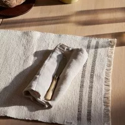 Ferm LIVING Savor Placemat -Hallway Salg ferm living bordskaaner savor placemat off white blue 9007332 scaled