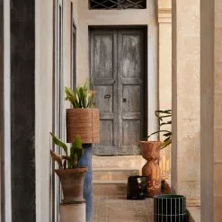 Ferm LIVING Esca Pot -Hallway Salg ferm living krukke esca pot black large 1361435 scaled