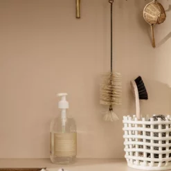 Ferm LIVING Ceramic Basket -Hallway Salg ferm living kurv keramisk kurv small off white 2798456 scaled