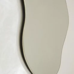 Ferm LIVING Pond Mirror - Brass Edge 13 Ferm LIVING Pond Mirror - Brass Edge -Hallway Salg ferm living spejl ferm living pond mirror large 5278651 scaled