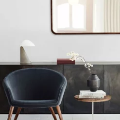 Fredericia Furniture Silhouette Mirror 8322 By OEO Studio -Hallway Salg fredericia furniture spejl silhouette mirror 8322 by oeo studio oiled walnut 3937113 scaled