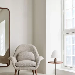 Fredericia Furniture Silhouette Mirror 8324 By OEO Studio -Hallway Salg fredericia furniture spejl silhouette mirror 8322 by oeo studio oiled walnut 5393184 564158 scaled