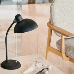 Fritz Hansen KAISER Idell - 6556-T - Table Lamp -Hallway Salg fritz hansen bordlampe kaiser idell 6556 t venetian red 4147030 scaled