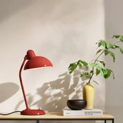 Fritz Hansen KAISER Idell - 6556-T - Table Lamp -Hallway Salg fritz hansen bordlampe kaiser idell 6556 t white 4172207 scaled