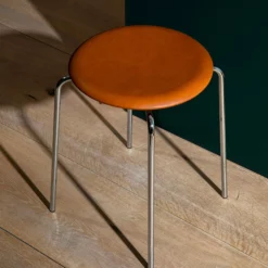 Fritz Hansen Dot 24 Fritz Hansen Dot -Hallway Salg fritz hansen stol fritz hansen dot 627bcfce4fc7f lava leather chrome 5972622 scaled