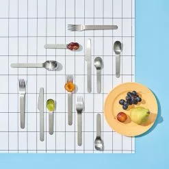 Hay Rainbow Collection / Medium Plate -Hallway Salg hay tallerken rainbow collection small plate light yellow 8953991 1210393 scaled