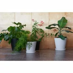 Hay Flowerpot With Saucer -Hallway Salg hay urtepotte flowerpot with saucer terrakotta l 8099393 scaled