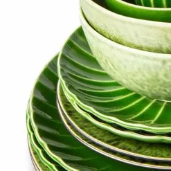 HKliving The Emeralds Ceramic Side Plate -Hallway Salg hk living tallerken the emeralds ceramic side plate green ribbed 5076403.png scaled