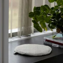 House Doctor Cuun Cushion -Hallway Salg house doctor pude cuun cushion rund graa 4441661 scaled