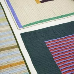 Hübsch Twist Bedspread -Hallway Salg huebsch taeppe twist bedspread square sand multicolour 4551461 scaled