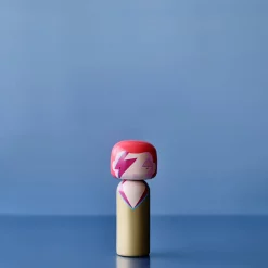 Lucie Kaas Kokeshi | Aladdin Sane -Hallway Salg lucie kaas figur kokeshi aladdin sane small 3609493 scaled