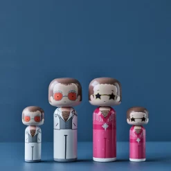 Lucie Kaas Kokeshi | Elton Pink Outfit -Hallway Salg lucie kaas figur kokeshi elton pink outfit large 1072595 scaled