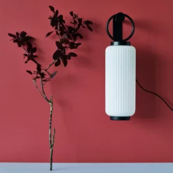 Lucie Kaas Moonbeam | Table & Wall Lamp -Hallway Salg lucie kaas lampe moonbeam table wall lamp lamp white opal 1541528 scaled