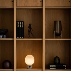 Menu JWDA Table Lamp - Portable -Hallway Salg menu bordlampe jwda table lamp portable black 471739 scaled