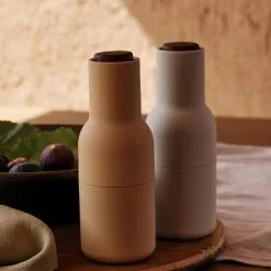 Menu Bottle Grinder 2-pack -Hallway Salg menu kvaern menu bottle grinder 2 pack brushed brass walnut 2388502.png scaled