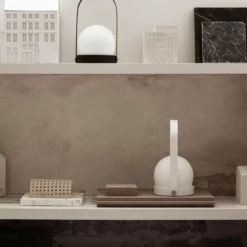 Menu Carrie Table Lamp - Portable -Hallway Salg menu lampe menu carrie led lamp 618a874ddd487 oliven 8053102 scaled