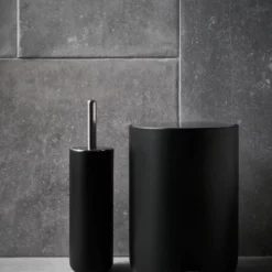 Menu Pedal Bin -Hallway Salg menu skraldespand menu pedal bin black 5682727 scaled