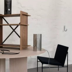 GEJST Hook Hanger -Hallway Salg munk collective boejle hook hanger moerk koral krog sort krom vaegmontering 2954948 scaled