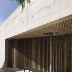 Muuto Linear Steel Bench -Hallway Salg muuto baenk muuto linear steel bench dark green 139022 scaled