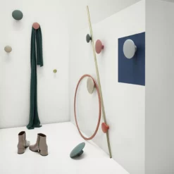 Muuto The Dots Metal -Hallway Salg muuto knager the dots metal black 2764042 scaled