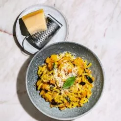 New Mags The Vegetarian Silver Spoon -Hallway Salg new mags bog the vegetarian silver spoon phaidon 2632523 scaled