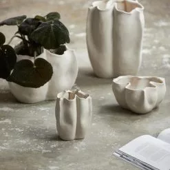 Nordal Isabela Bowl/Pot -Hallway Salg nordal skaal isabela bowl pot ceramic small 8949930.png scaled