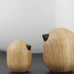 Normann Copenhagen Little Bird 4,5 Cm -Hallway Salg normann copenhagen figur little bird 4 5 cm oak 8780049 scaled