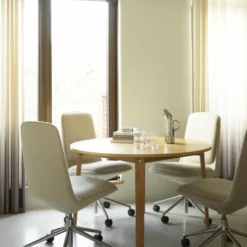 Normann Copenhagen Off Chair Low -Hallway Salg normann copenhagen kontorstol off chair low hallingdal aluminium 7334204 scaled