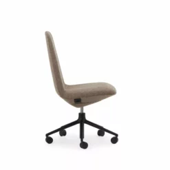 Normann Copenhagen Off Chair Swivel -Hallway Salg normann copenhagen kontorstol off chair swivel hallingdal black aluminium 4720029 scaled