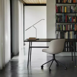 Normann Copenhagen Hyg Chair Swivel 4W -Hallway Salg normann copenhagen stol form chair swivel 4w 60d5a9b72bace sand aluminium 5072555