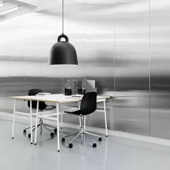 Normann Copenhagen Form Chair - Swivel 5W Gaslift -Hallway Salg normann copenhagen stol form chair swivel 5w gaslift stel sort aluminium saede blaa 4028862