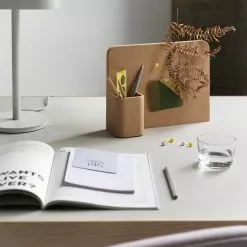 Muuto Story Pinboard -Hallway Salg opslagstavle story pinboard cork 3144592 scaled