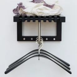 Skagerak Pilot Coat Hanger -Hallway Salg skagerak boejle pilot coat hanger black 1290131 scaled
