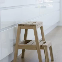 Skagerak Dania Step Ladder -Hallway Salg skagerak stol dania step ladder black oak 9016724 scaled