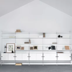 String Wood Magazine Shelf -Hallway Salg string magasinholder string wood magazine shelf large walnut 5284165 scaled