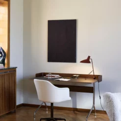 &Tradition Tripod - HM9 -Hallway Salg tradition bordlampe tripod hm9 kastanjebrun 711557 scaled