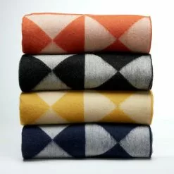 Verpan Mirror Throw -Hallway Salg verpan taeppe mirror throw orange 5161360 scaled