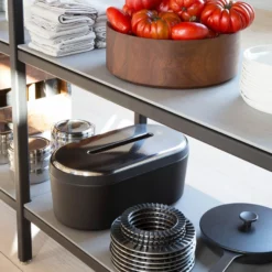 Bread Box - Vipp270 -Hallway Salg vipp kasser bread box vipp270 sort 272330 scaled