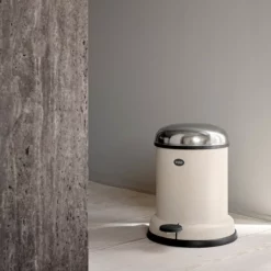 Pedalspand - Vipp13 -Hallway Salg vipp skraldespand pedalspand vipp13 beige 158855 scaled