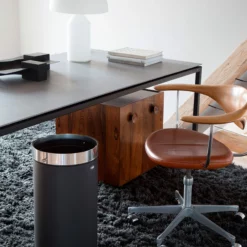 Pedal Bin - Vipp52 -Hallway Salg vipp skraldespand pedalspand vipp52 black 8320678 scaled