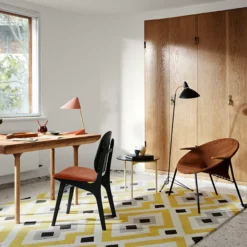 Warm Nordic Rúna Table / 130 -Hallway Salg warm nordic skrivebord runa table 130 oiled walnut 2541941