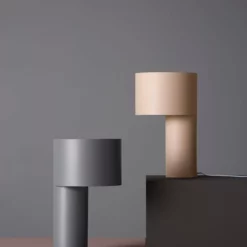 Woud Tangent Table Lamp -Hallway Salg woud bordlampe tangent table lamp desert sand 1241510 scaled